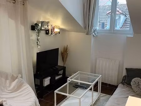 grand studio la varenne st hilaire