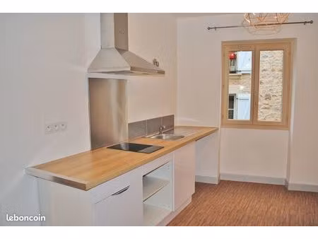 appartement t2 sur le tour de ville