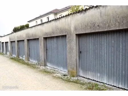 garage/box 15 m² saint andre les vergers