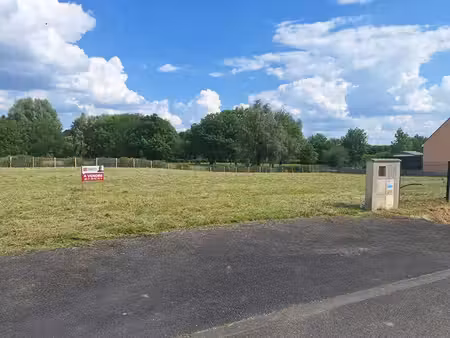 terrain constructible neuf à vendre