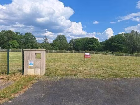 terrain constructible viabilisé à vendre