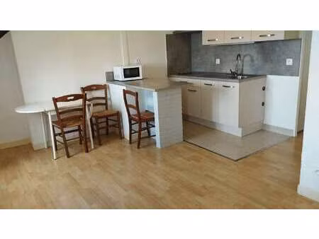 location appartement 2 pièces meublé à avranches (50300) : à louer 2 pièces meublé / 35m² 