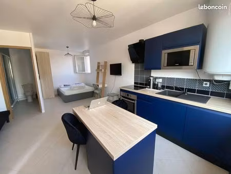charmant studio