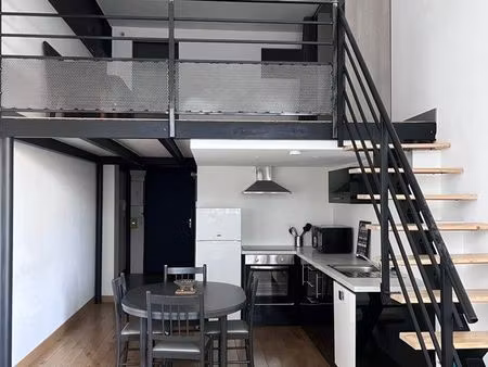 t2 en duplex meublé