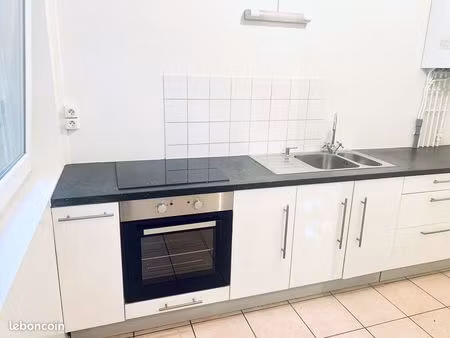 appartement 3 pièces 64 m²