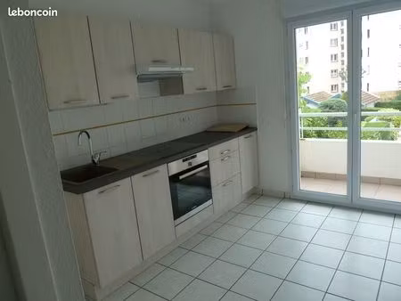 loue appartement 4 pieces saint marcellin centre