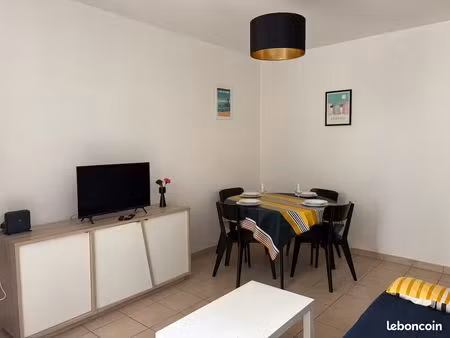 t2 biarritz bail etudiant 9 mois minimum sept à juin