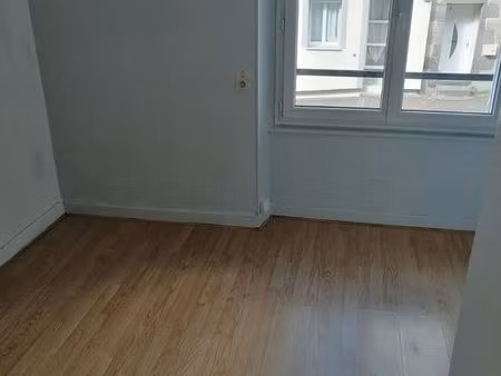 f 3 avec terrasse