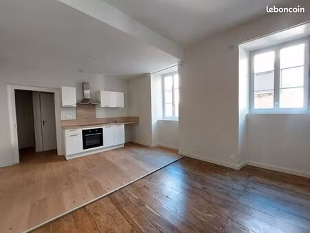 appartement 2 pièces 55 m²