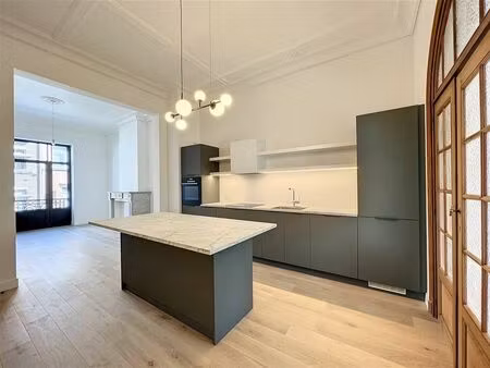 appartement à louer à rue commandant ponthier 112 etterbeek (vbe30600)