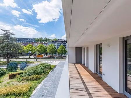 appartement à louer à auderghem € 1.830 (lovuh) - victoire junot location | zimmo