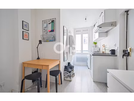 appartement paris 20 13 m² t-2 à vendre  149 000 €