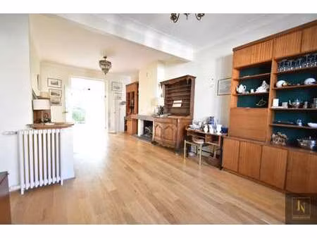 vente maison à nantes (44000) : à vendre / 150m² nantes