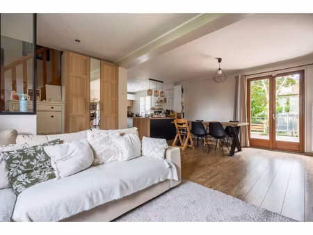 maison 4 pièces - 136 m²