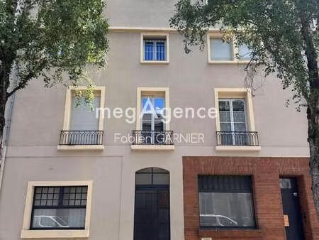 location appartement 2 pièces meublé à angers centre (49000) : à louer 2 pièces meublé / 3