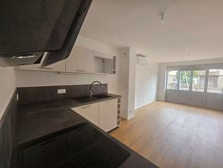 location appartement 3 pièces à saint-brieuc (22000) : à louer 3 pièces / 50m² saint-brieu