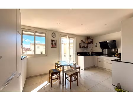 appartement balaruc-les-bains 88 m² t-4 à vendre  296 000 €