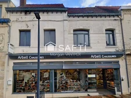 immeuble mixte avec cellule commerciale