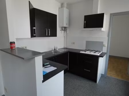 appartement à louer à rue du curé du château 14 tournai (vwd17701)
