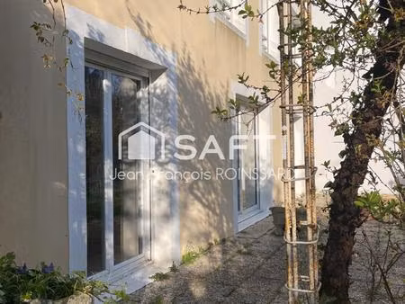 maison de 118m2/ 5 ch en impasse avec jardin clos