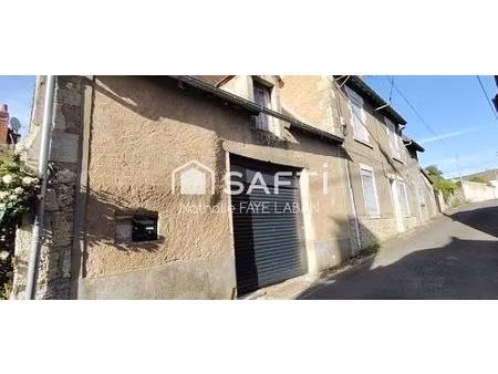 charmante maison de caractère avec grange à saint-pierre-de-maillé