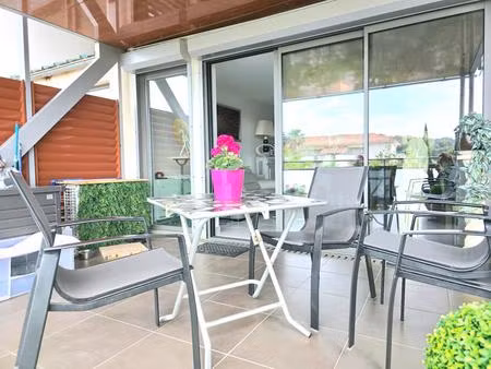 appartement 3 pièce(s) 65 m2 terrasse / 2 parking et ascenseur