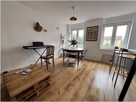 appart. t2 meublé
