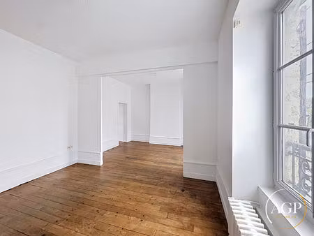 appartement 2 pièces 56.45 m2 - proche centre-ville