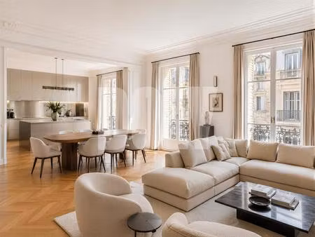 exclusivité doly - appartement de standing - quartier faubourg du roule  75008