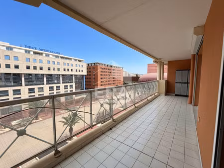 appartement d'exception 5 pièces avec terrasse et garage à vendre au coeur de perpignan