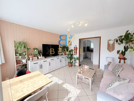 (73) saint-jean-de-maurienne - appartement t3 lumineux - vue