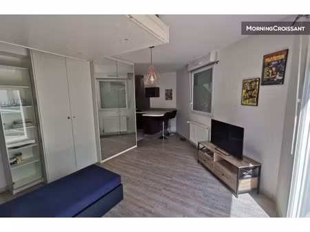 studio 35 m² avec jardin privatif 2