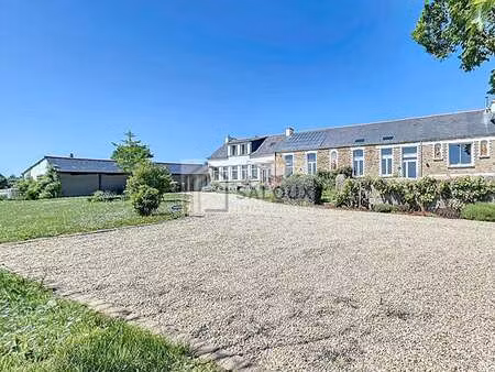 vente maison à béganne (56350) : à vendre / 308m² béganne