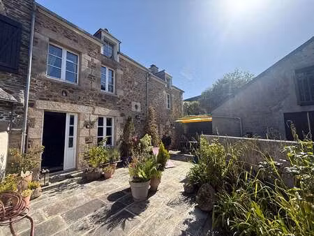 vente maison à langrolay-sur-rance (22490) : à vendre / 211m² langrolay-sur-rance