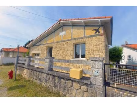 maison - 80m ²