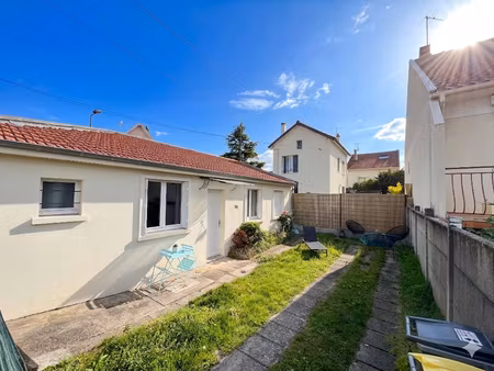 charmante maison 2 pièces avec jardin
