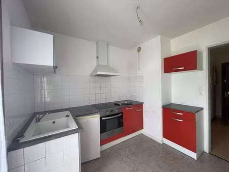 location appartement 2 pièces à angers (49000) : à louer 2 pièces / 47m² angers