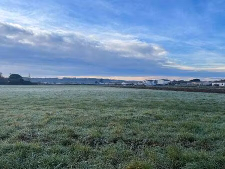 terrain constructible viabilisé à vendre