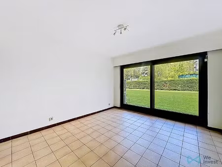 studio à vendre à avenue du condor 17 molenbeek-saint-jean (vbe30208)
