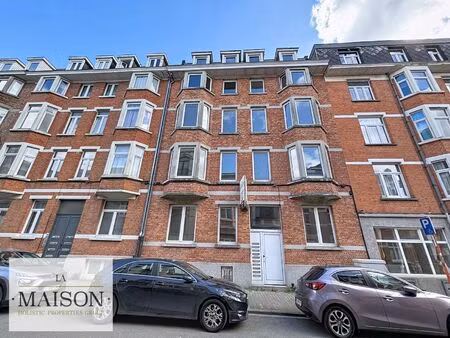 appartement à vendre à rue des glaïeuls 17 uccle (vbe30367)