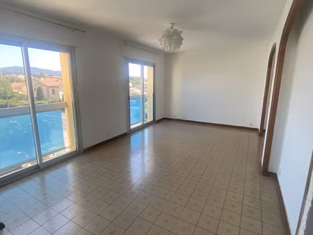 achat appartement 4 pièces 71m² six fours les plages 83140
