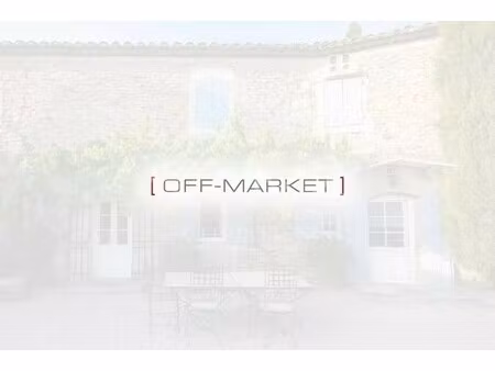 maison de luxe à vendre à cucuron : 2 200 000 € | 330m²