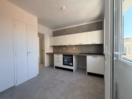 location appartement 2 pièces 58m² la seyne sur mer 83500