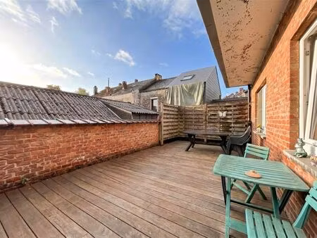 appartement à vendre avec terrasse et 2 chambres   ciney (vbe30181)