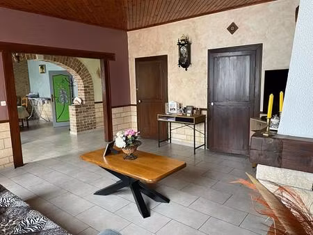 maison 6 pièce(s) 148 m2