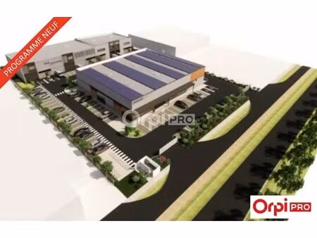 vente local d'activités 738 m²