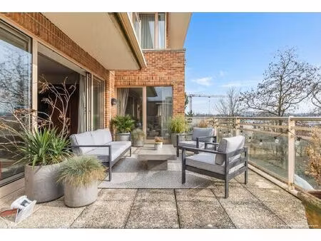 penthouse à vendre avec garage et terrasse   ixelles (rbw10680)