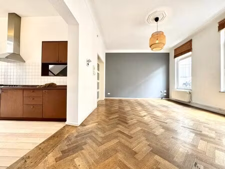 triplex à vendre à rue de la paix 18 ixelles (vbe30453)