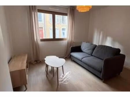 location - appartement 2 pièces 42 m