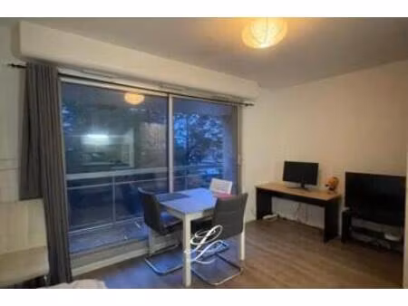 location - appartement 1 pièces 25 m